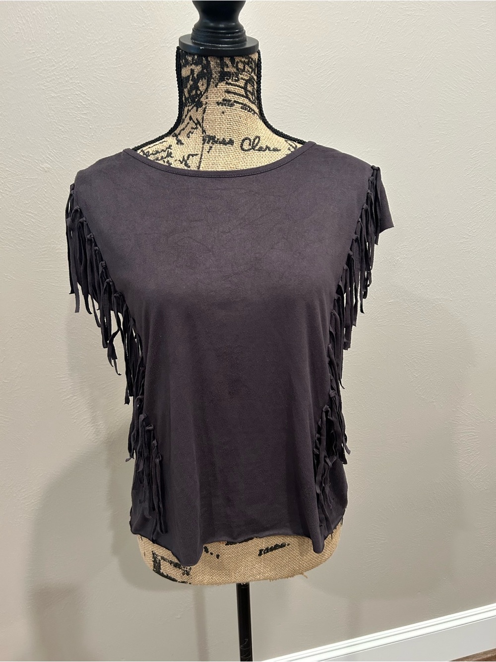 Cat Walk Junkie Fringe Detail Sleeveless Top - Black size Small soft fabric